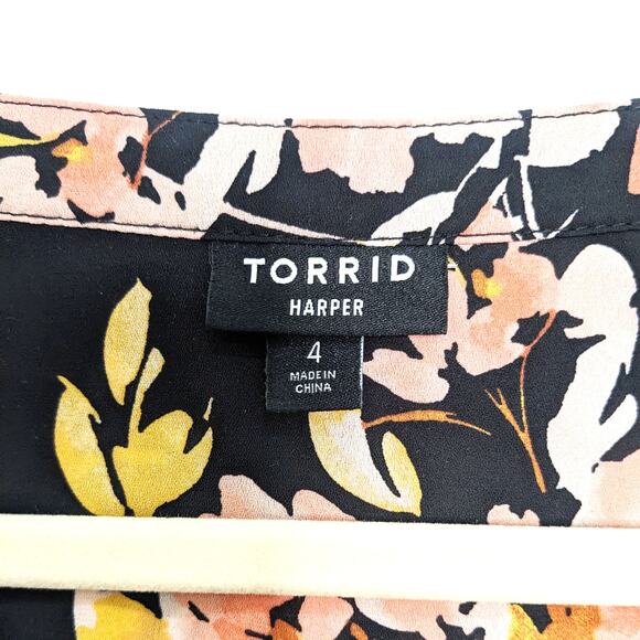 Torrid Womens 4X Top Harper Georgette Pullover 3/4 Sleeve Artsy Floral - Picture 5 of 7